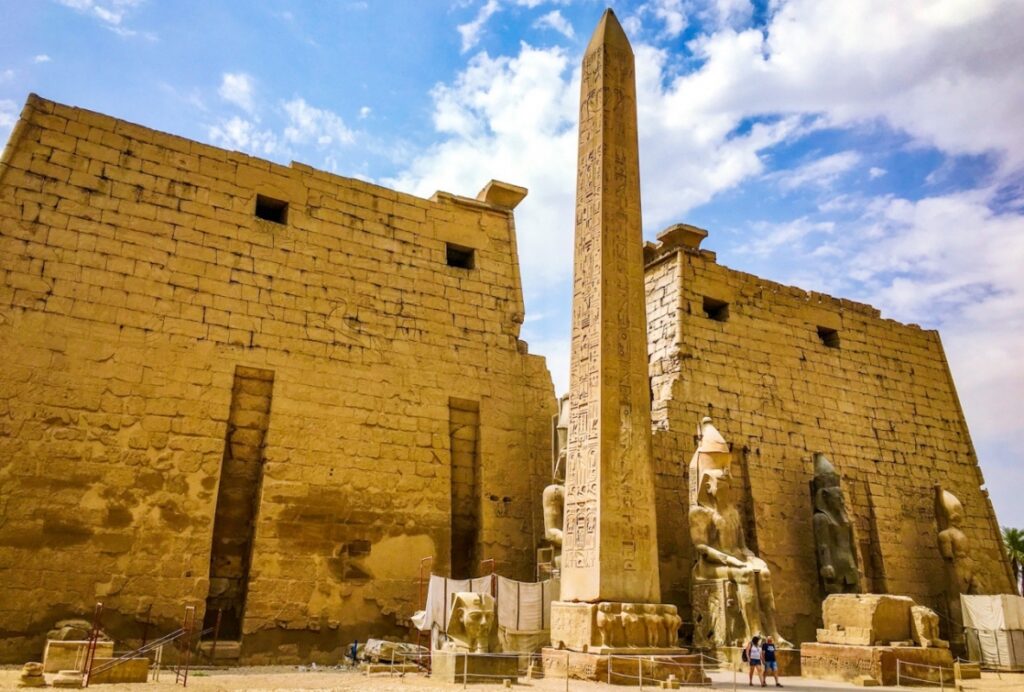 オベリスク　ルクソール　Luxor